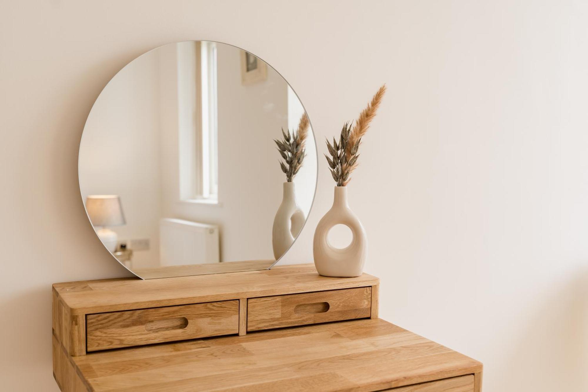 Beautifully Done 5 Bed Barn Conversion In Heswall - Sleeps Up To 10 Экстерьер фото